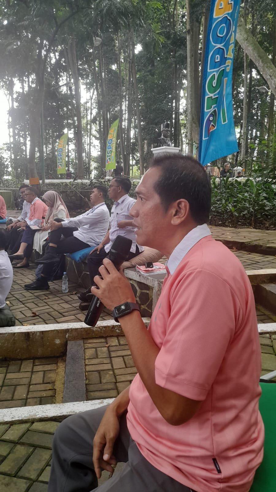 Bidang Kepemudaan Dinas Pemuda dan Olahraga Kota Cirebon menghadiri Rapat Koordinasi Bidang Layanan Kepemudaan Provinisi Jawa Barat