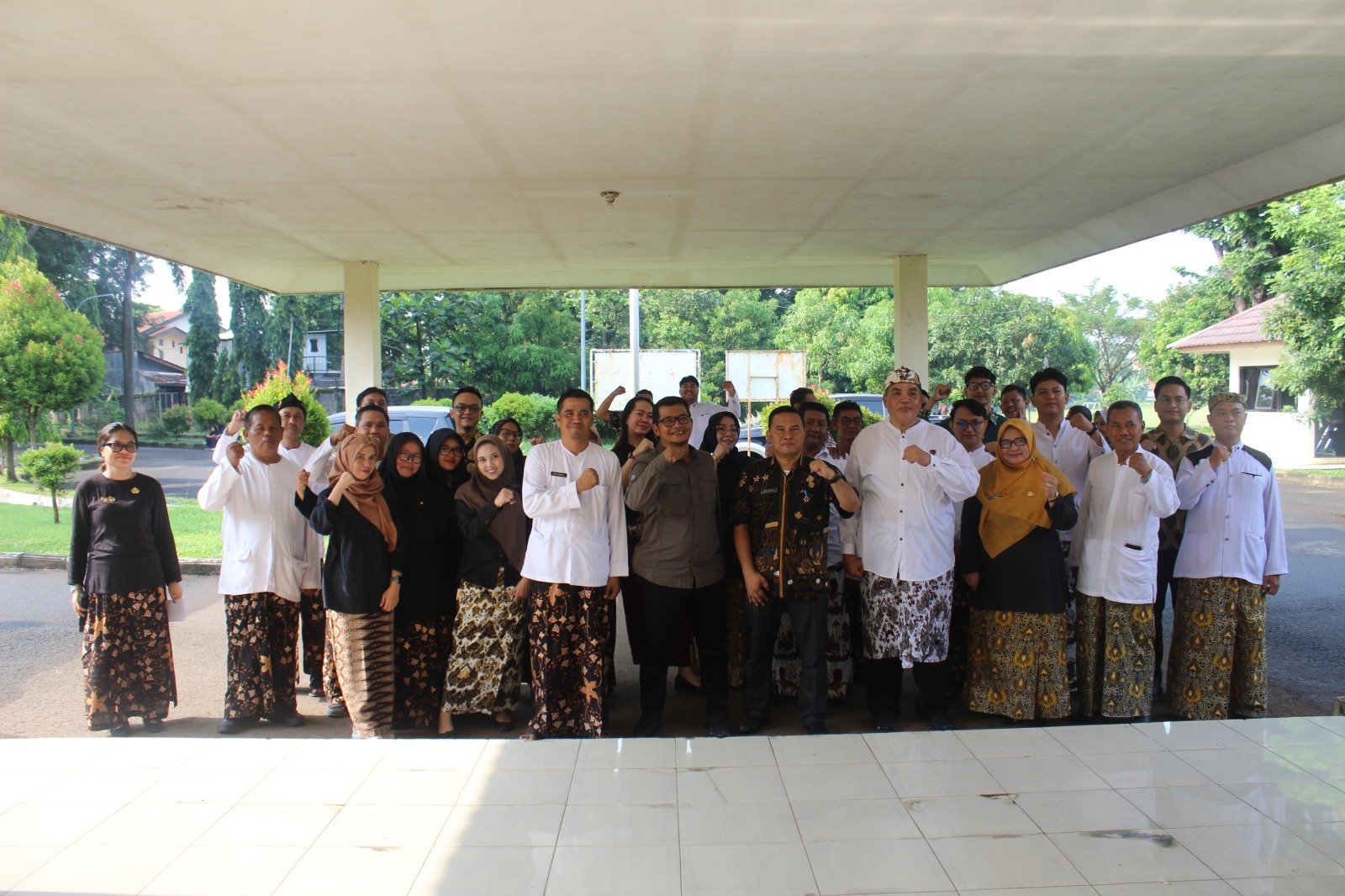 Serah Terima Jabatan Kepala Dinas Pemuda dan Olahraga Kota Cirebon