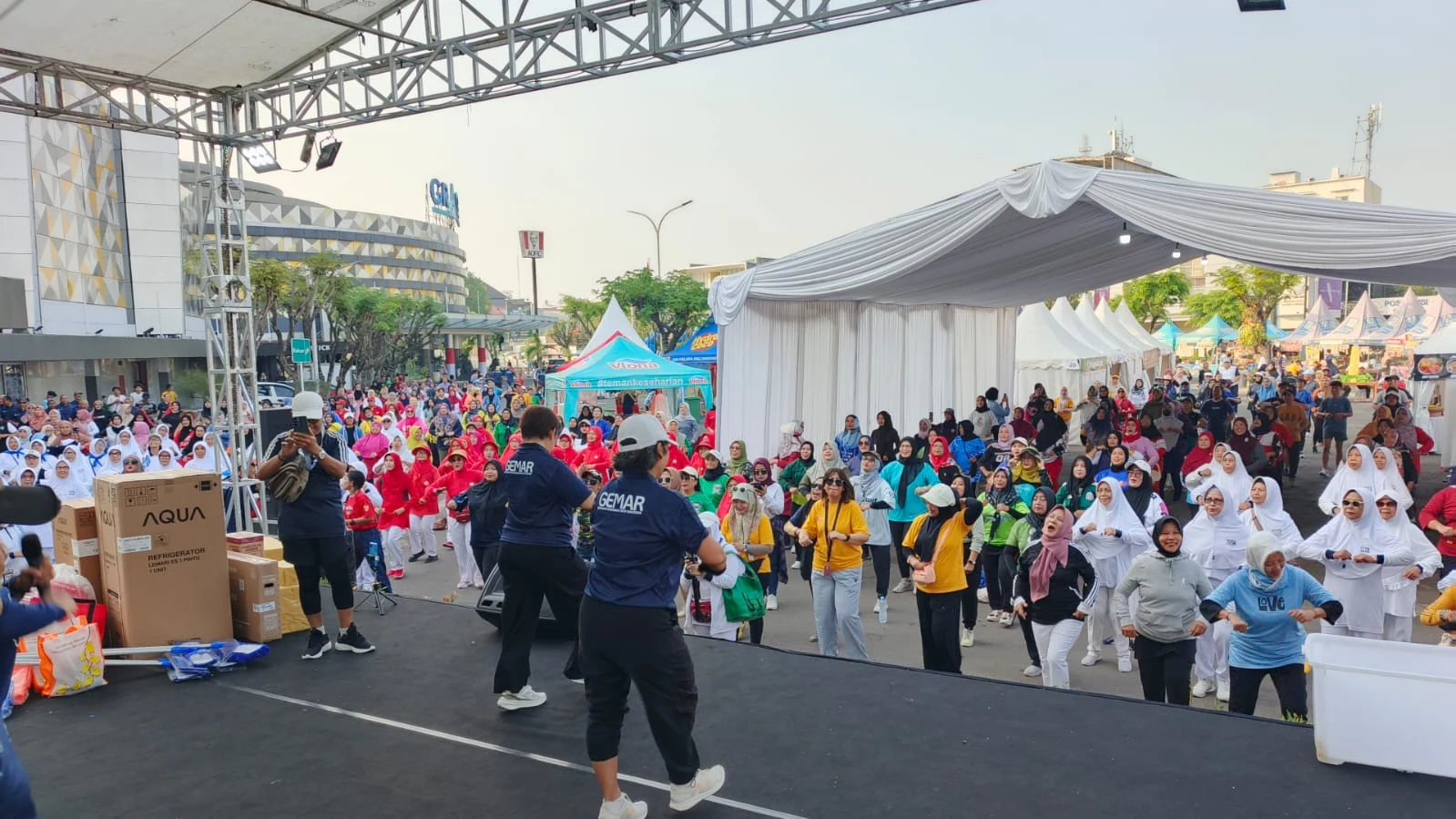 Gerakan Masyarakat Aktif dan Bugar (GEMAR) Semarakkan Car Free Day, Wujudkan Masyarakat Kota Cirebon yang Sehat dan Aktif