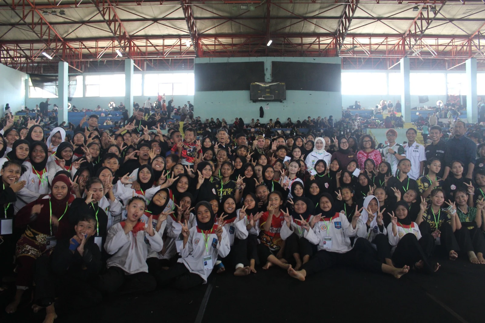 DISPORA Kota Cirebon menghadiri Pembukaan Kejuaraan Pencak Silat Tingkat Nasional - Piala Kementrian Kebudayaan RI dan Kesultanan Kanoman Cirebon 2026